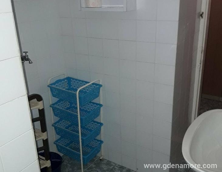 apartman1 (01) kupatilo